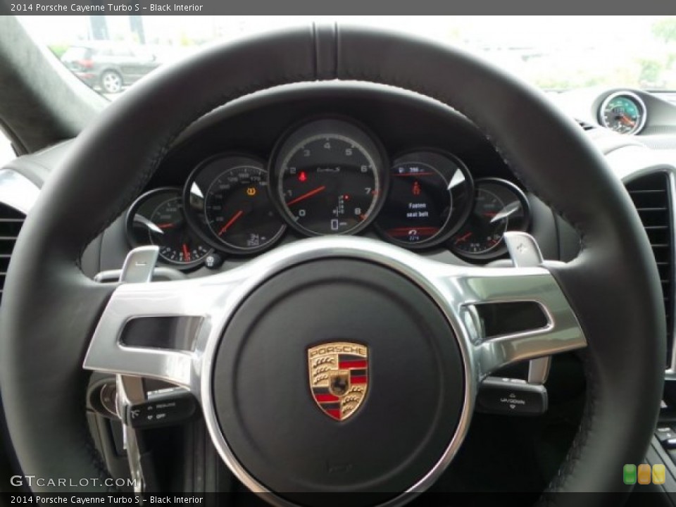 Black Interior Steering Wheel for the 2014 Porsche Cayenne Turbo S #102789335