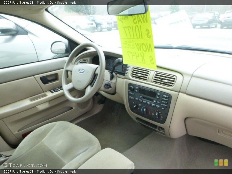 Medium/Dark Pebble Interior Photo for the 2007 Ford Taurus SE #102823642