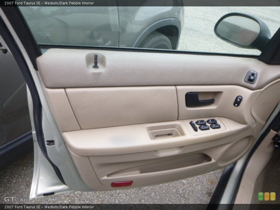 Medium/Dark Pebble Interior Door Panel for the 2007 Ford Taurus SE #102823696