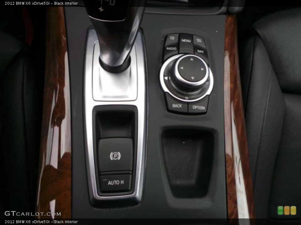 Black Interior Controls for the 2012 BMW X6 xDrive50i #102855594