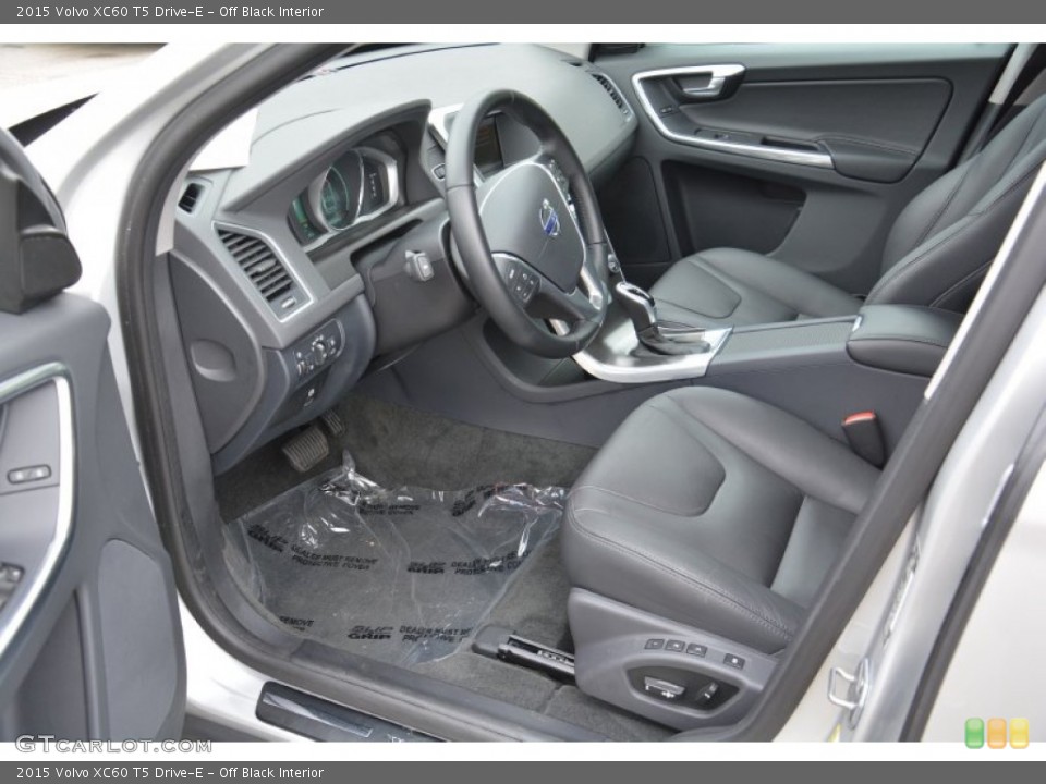 Off Black Interior Photo for the 2015 Volvo XC60 T5 Drive-E #102877080