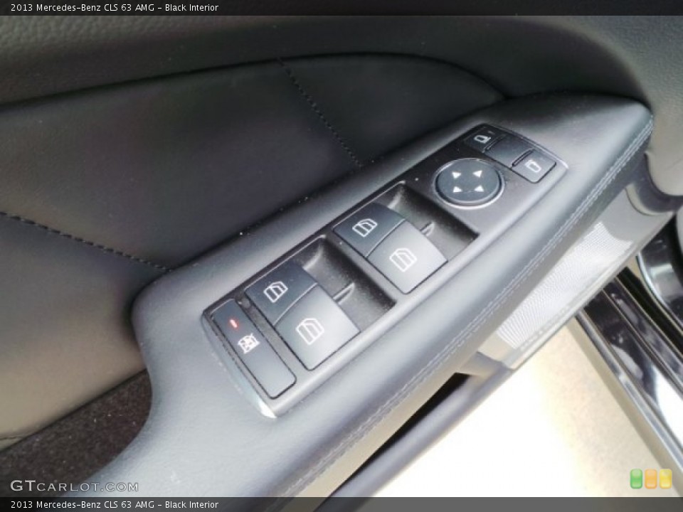 Black Interior Controls for the 2013 Mercedes-Benz CLS 63 AMG #102933083
