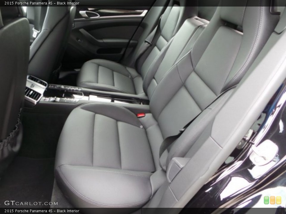 Black Interior Rear Seat for the 2015 Porsche Panamera 4S #102941777