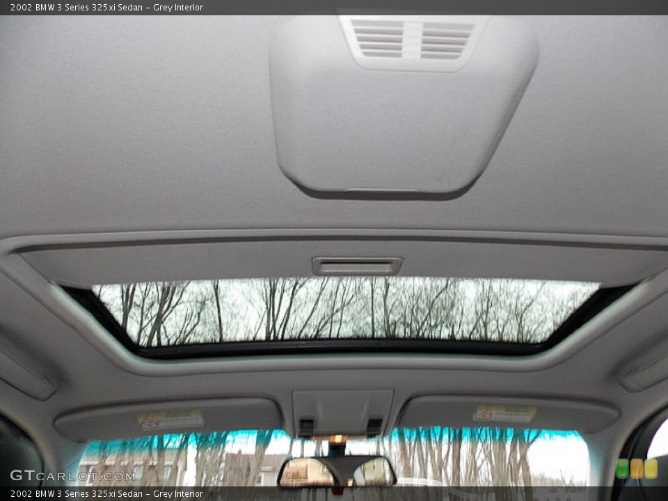 Grey Interior Sunroof for the 2002 BMW 3 Series 325xi Sedan #102957486