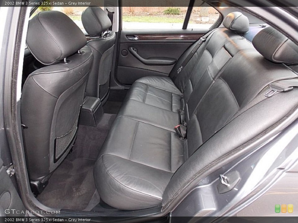 Grey Interior Rear Seat for the 2002 BMW 3 Series 325xi Sedan #102957555