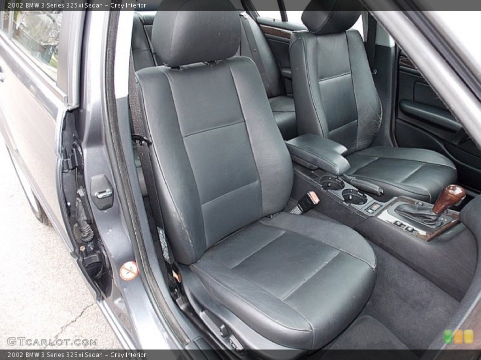 Grey Interior Front Seat for the 2002 BMW 3 Series 325xi Sedan #102957612