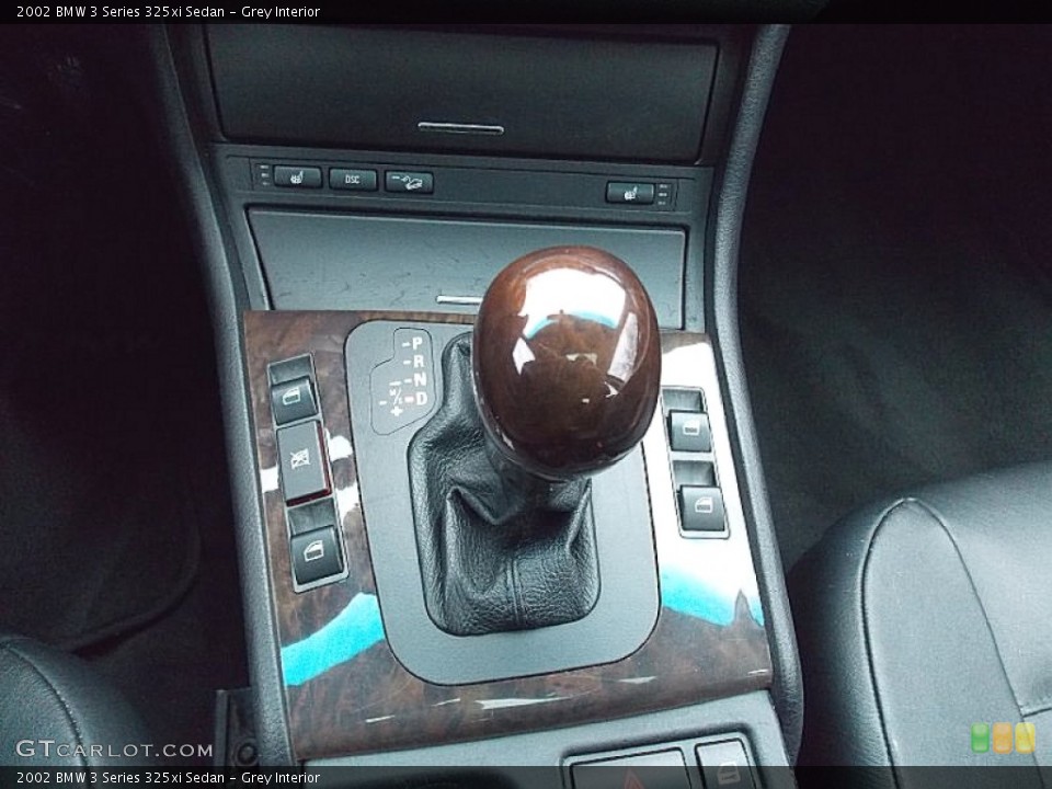 Grey Interior Transmission for the 2002 BMW 3 Series 325xi Sedan #102957873