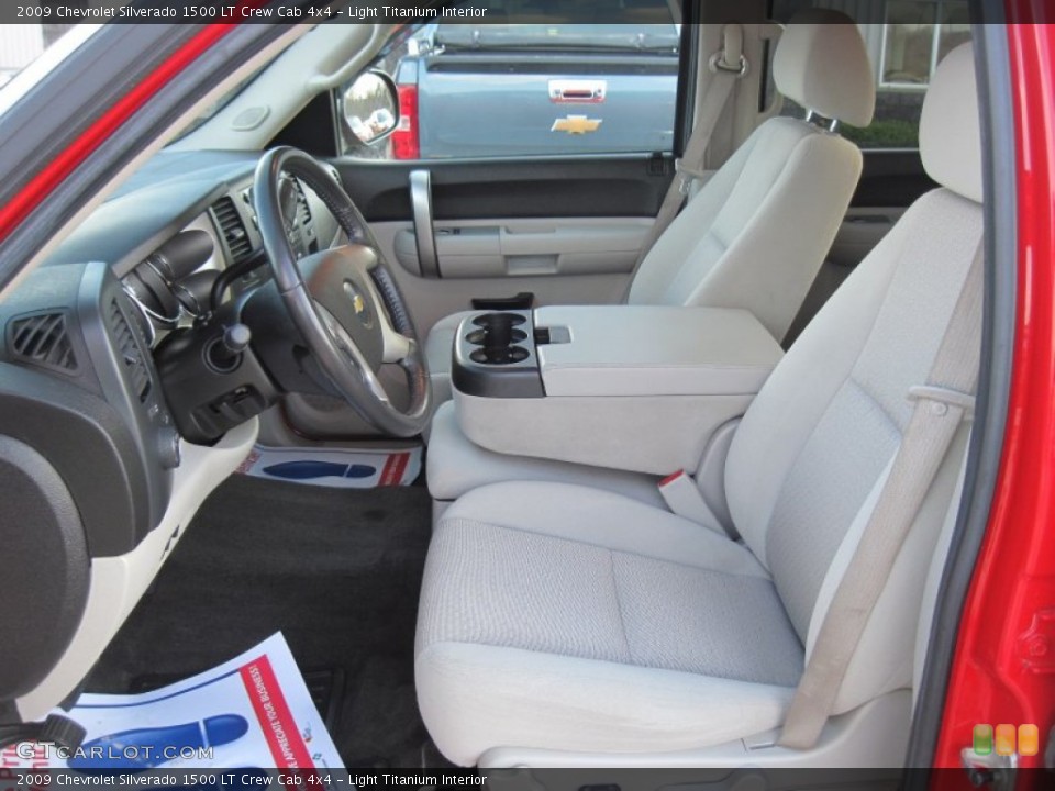 Light Titanium Interior Photo for the 2009 Chevrolet Silverado 1500 LT Crew Cab 4x4 #102969316