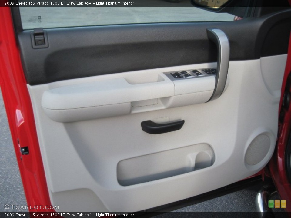 Light Titanium Interior Door Panel for the 2009 Chevrolet Silverado 1500 LT Crew Cab 4x4 #102969334