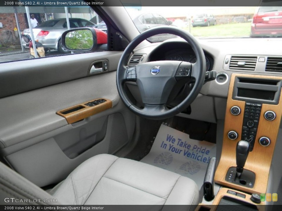 Umbra Brown/Quartz Beige Interior Dashboard for the 2008 Volvo S40 2.4i #103067988