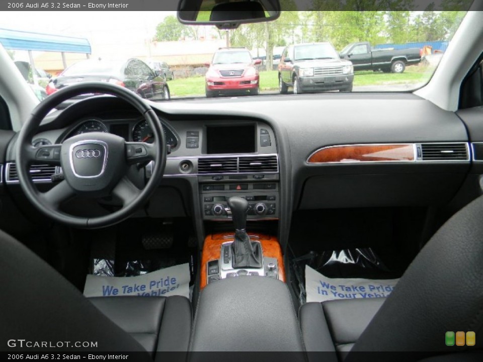 Ebony Interior Photo for the 2006 Audi A6 3.2 Sedan #103068678