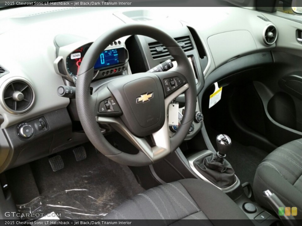 Jet Black/Dark Titanium Interior Photo for the 2015 Chevrolet Sonic LT Hatchback #103073094