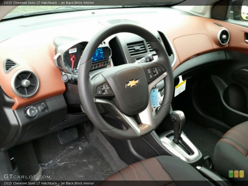 Jet Black/Brick Interior Photo for the 2015 Chevrolet Sonic LT Hatchback #103073352