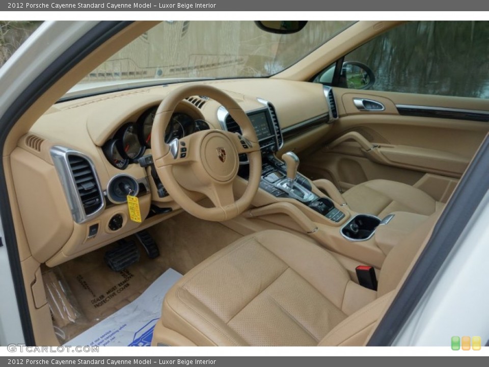 Luxor Beige Interior Photo for the 2012 Porsche Cayenne  #103087766