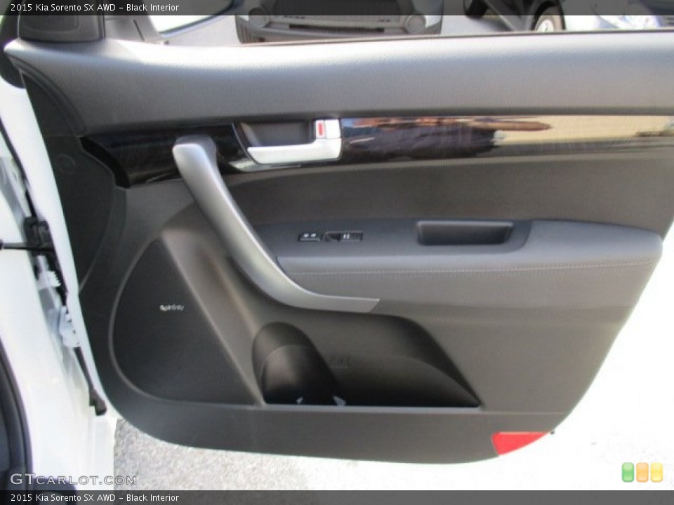 Black Interior Door Panel for the 2015 Kia Sorento SX AWD #103196101