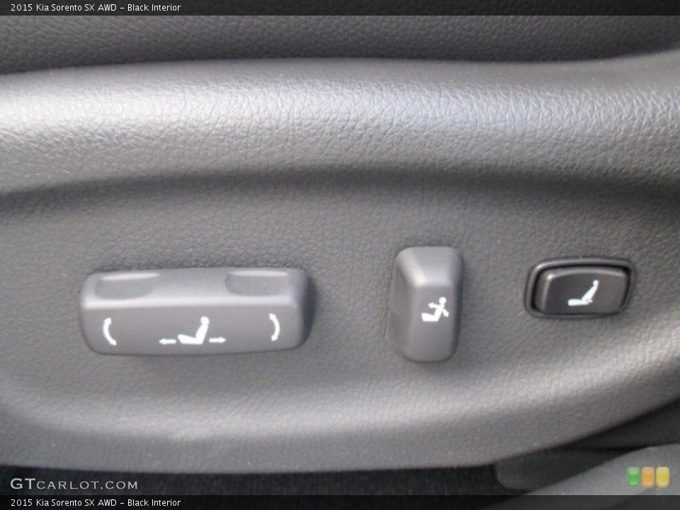 Black Interior Controls for the 2015 Kia Sorento SX AWD #103196221