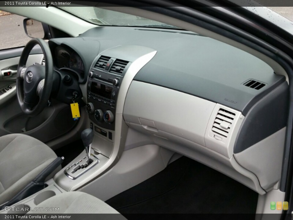 Ash Interior Photo for the 2011 Toyota Corolla LE #103204780