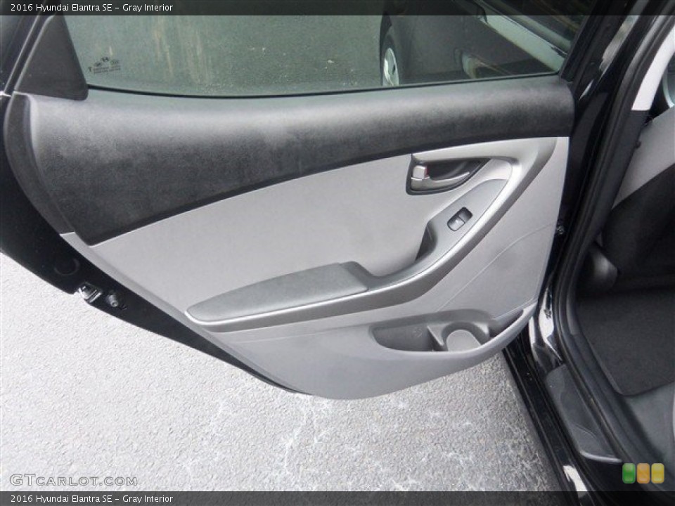 Gray Interior Door Panel for the 2016 Hyundai Elantra SE #103205689