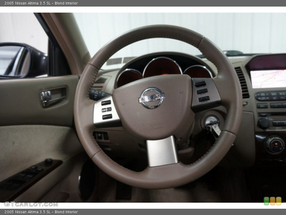 Blond Interior Steering Wheel for the 2005 Nissan Altima 3.5 SL #103230112