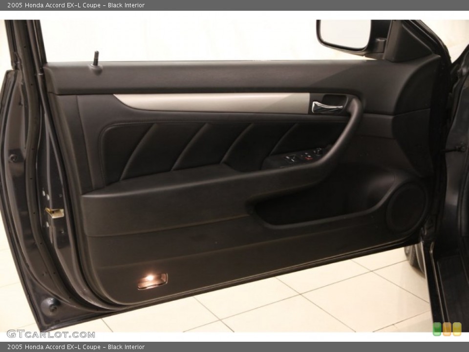Black Interior Door Panel for the 2005 Honda Accord EX-L Coupe #103266503