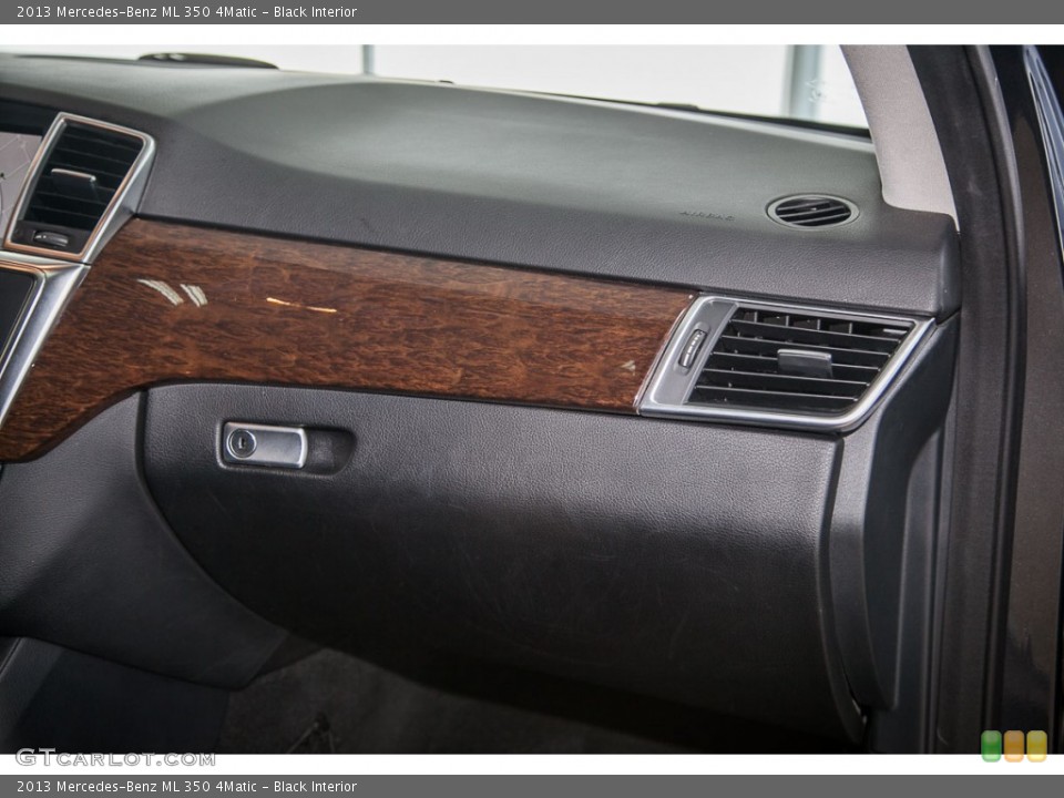 Black Interior Dashboard for the 2013 Mercedes-Benz ML 350 4Matic #103296601