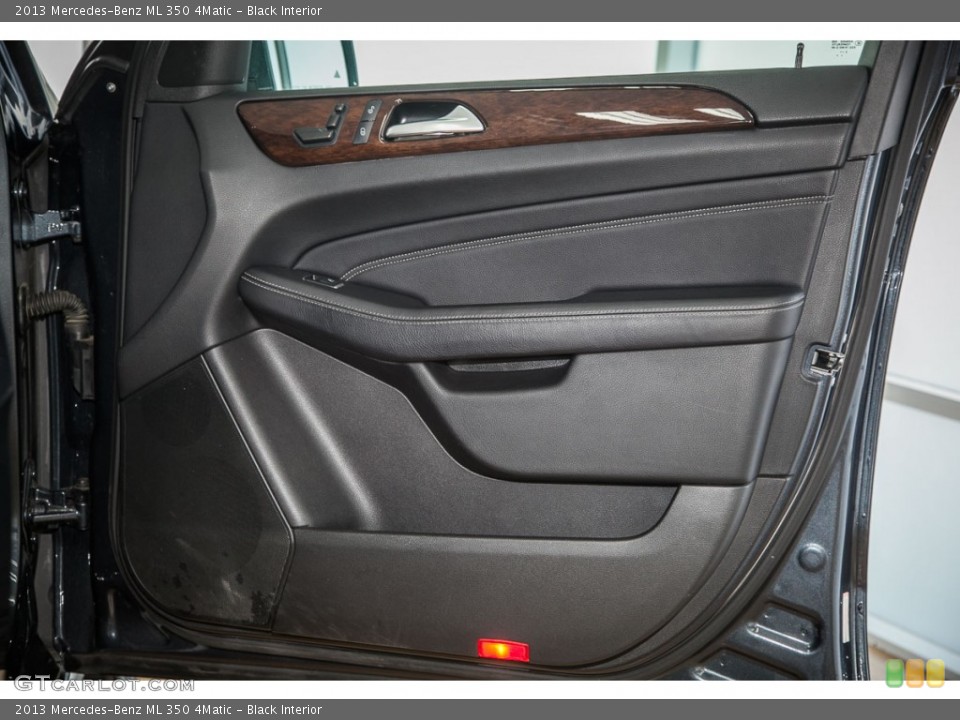 Black Interior Door Panel for the 2013 Mercedes-Benz ML 350 4Matic #103296667