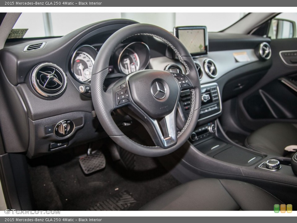 Black Interior Photo for the 2015 Mercedes-Benz GLA 250 4Matic #103301902