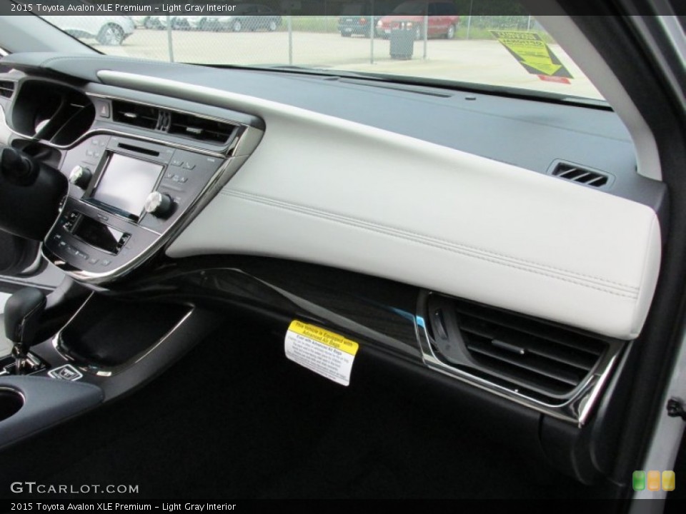 Light Gray Interior Dashboard for the 2015 Toyota Avalon XLE Premium #103325829