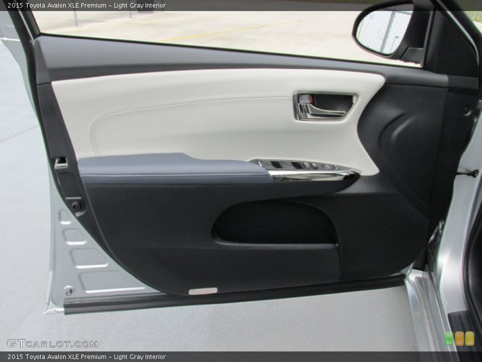 Light Gray Interior Door Panel for the 2015 Toyota Avalon XLE Premium #103325902