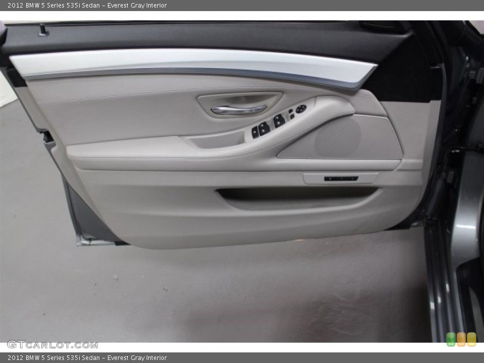Everest Gray Interior Door Panel for the 2012 BMW 5 Series 535i Sedan #103356230