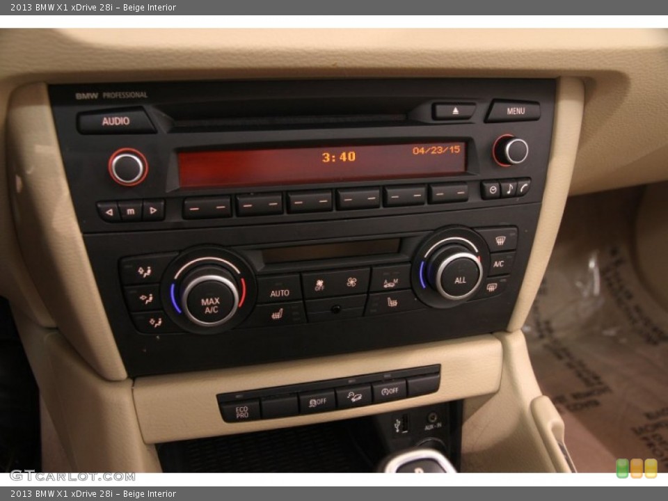 Beige Interior Controls for the 2013 BMW X1 xDrive 28i #103367273