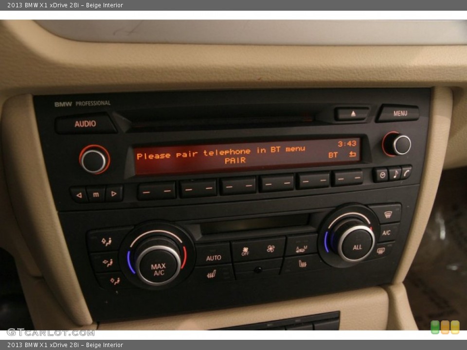 Beige Interior Controls for the 2013 BMW X1 xDrive 28i #103367289
