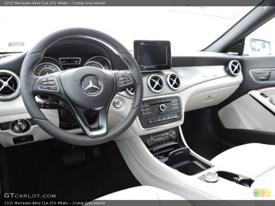 Crystal Grey Interior Photo for the 2015 Mercedes-Benz CLA 250 4Matic #103378503