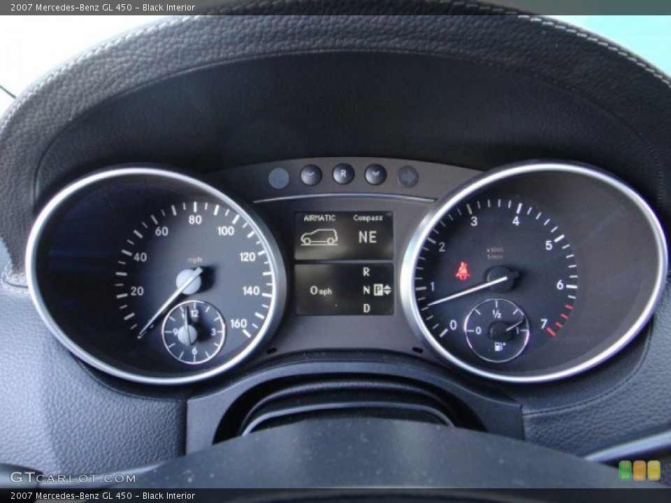 Black Interior Gauges for the 2007 Mercedes-Benz GL 450 #103415845
