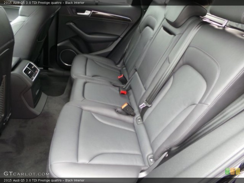 Black Interior Rear Seat for the 2015 Audi Q5 3.0 TDI Prestige quattro #103417030