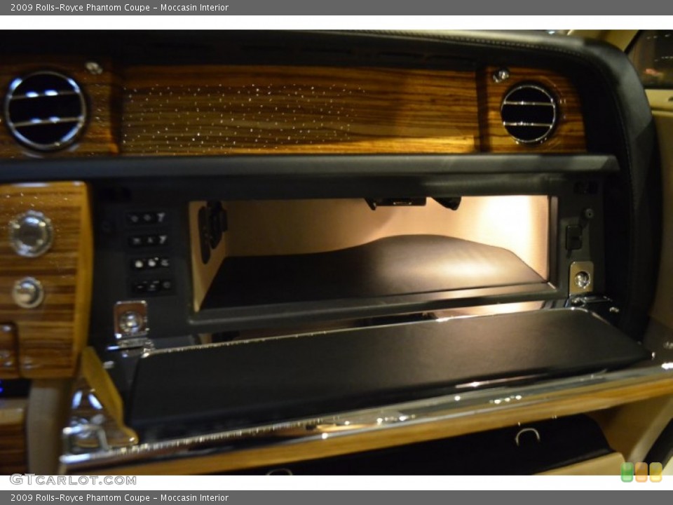 Moccasin Interior Photo for the 2009 Rolls-Royce Phantom Coupe #103467072