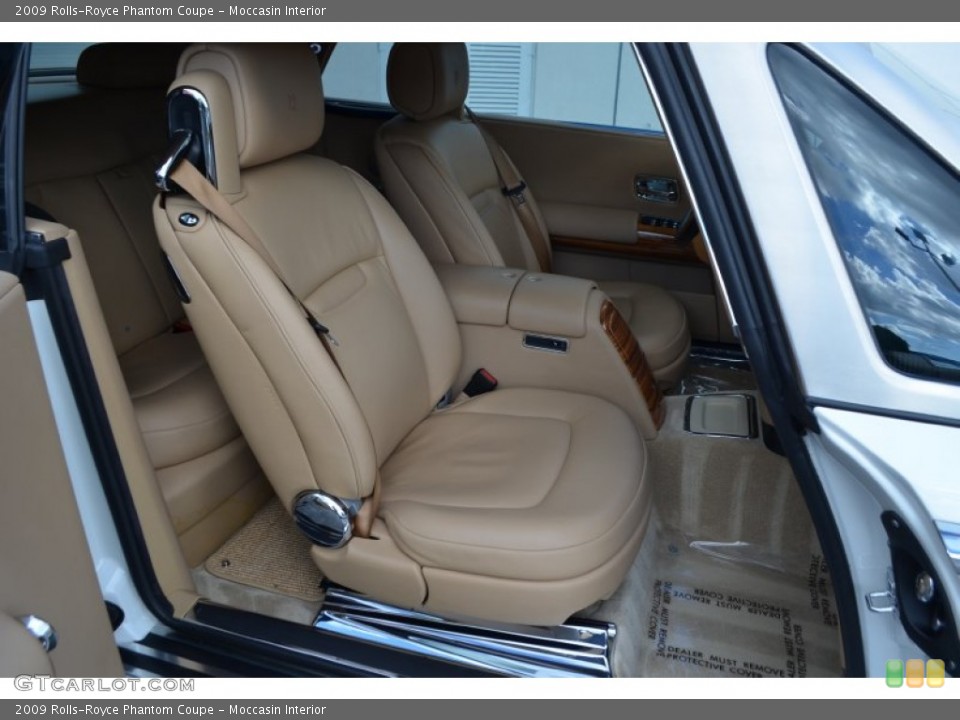 Moccasin Interior Front Seat for the 2009 Rolls-Royce Phantom Coupe #103467765
