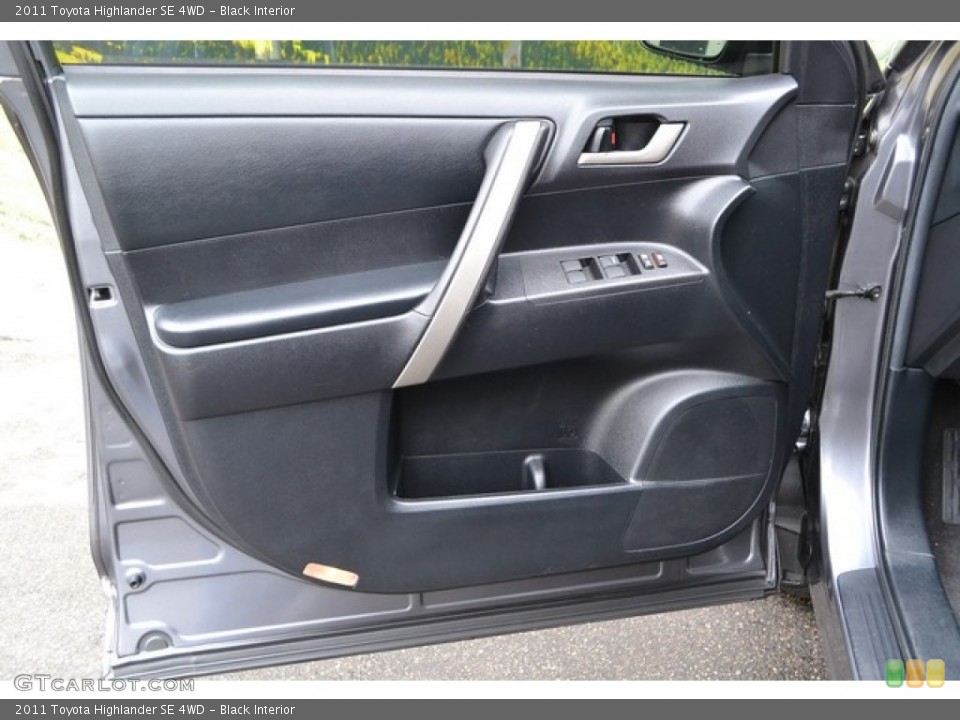 Black Interior Door Panel for the 2011 Toyota Highlander SE 4WD #103497470