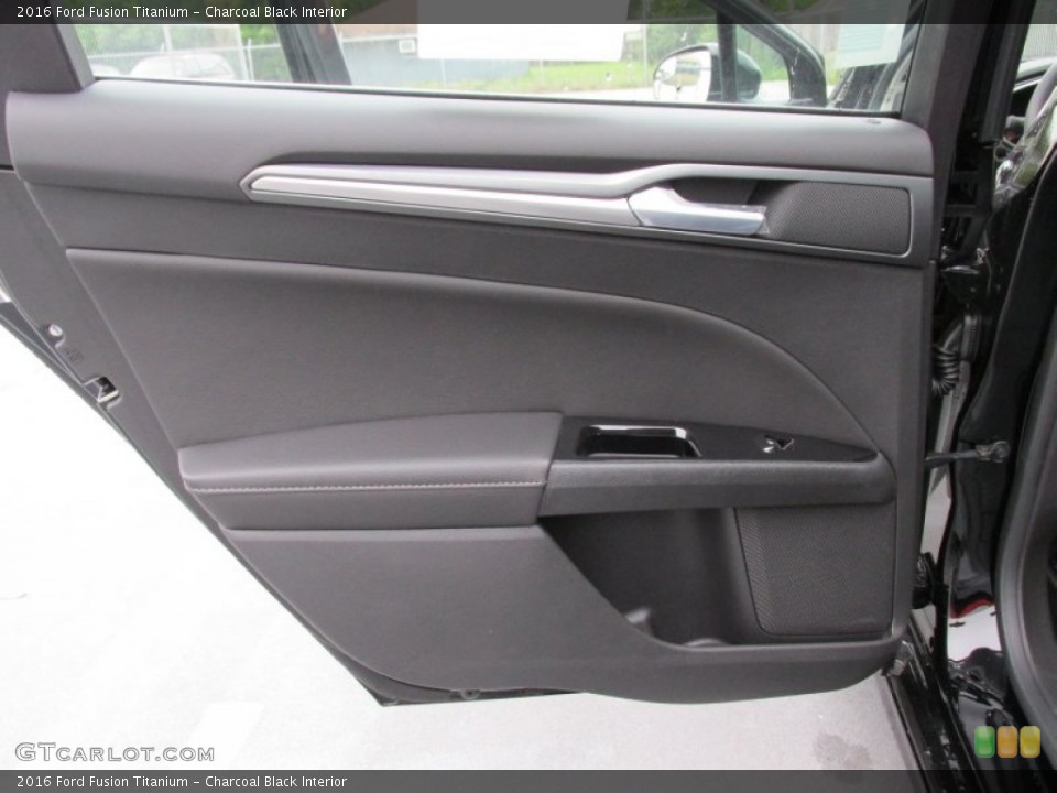 Charcoal Black Interior Door Panel for the 2016 Ford Fusion Titanium #103515551