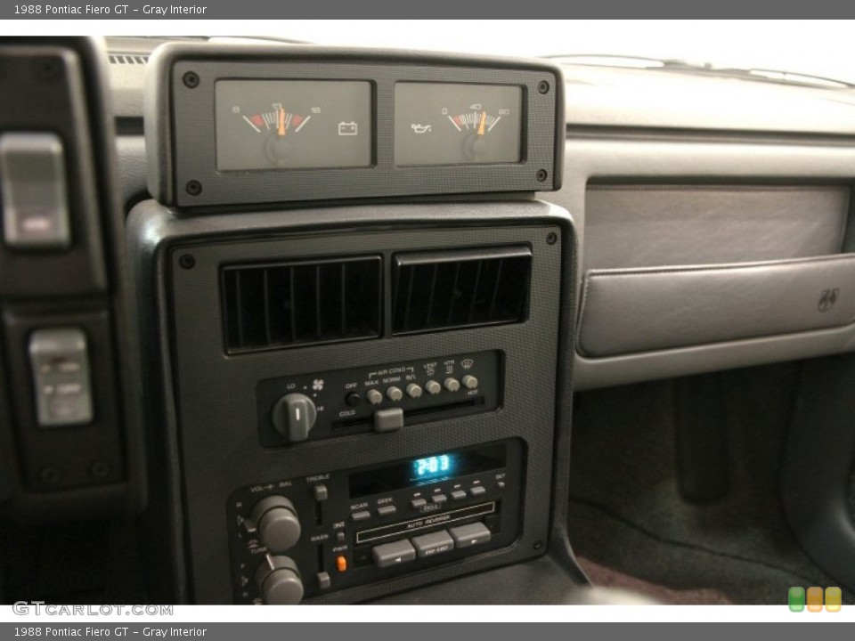 Gray Interior Controls for the 1988 Pontiac Fiero GT #103554117