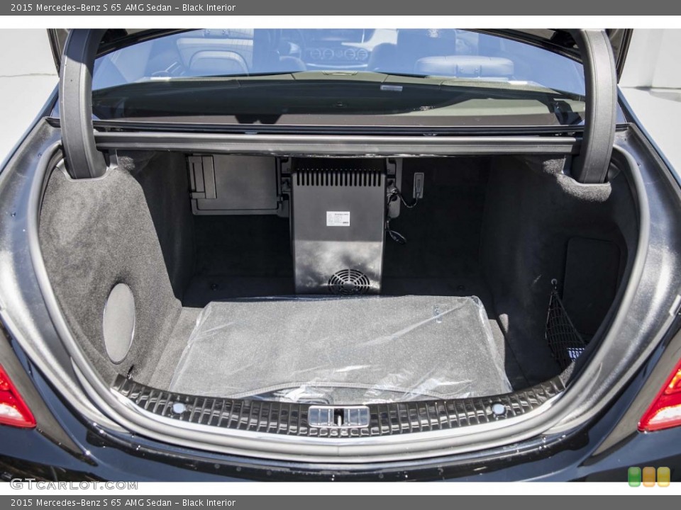 Black Interior Trunk for the 2015 Mercedes-Benz S 65 AMG Sedan #103584282