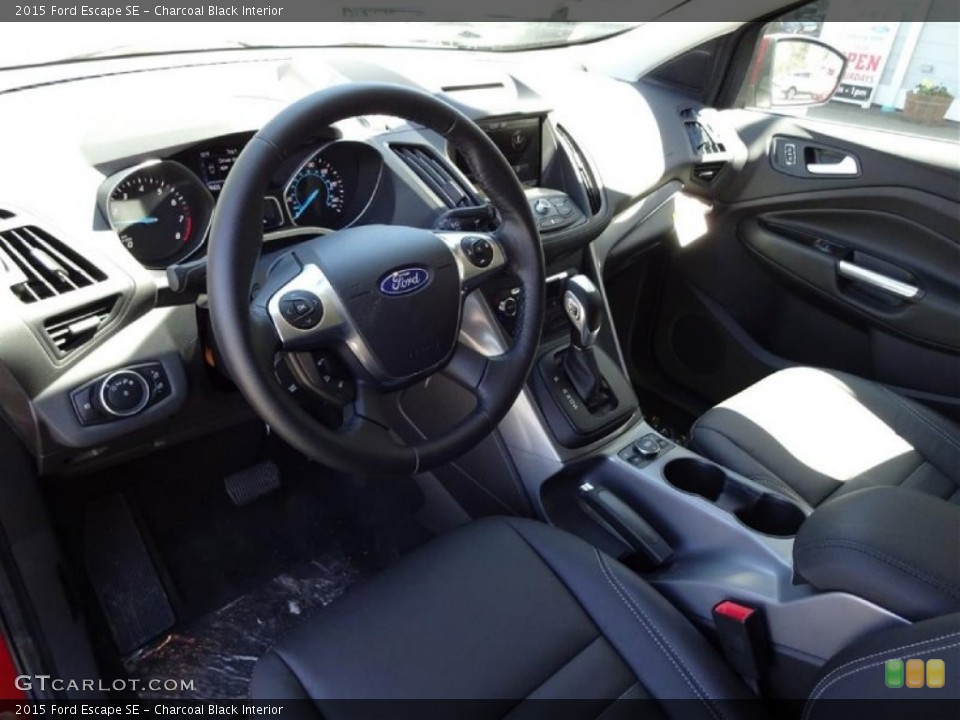 Charcoal Black Interior Photo for the 2015 Ford Escape SE #103624400