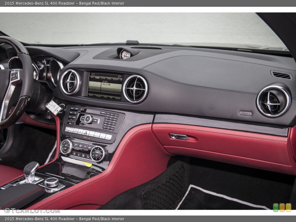 Bengal Red/Black Interior Dashboard for the 2015 Mercedes-Benz SL 400 Roadster #103704570