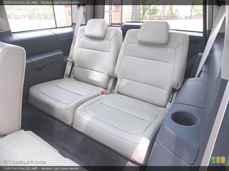 Medium Light Stone Interior Rear Seat for the 2009 Ford Flex SEL AWD #103714929