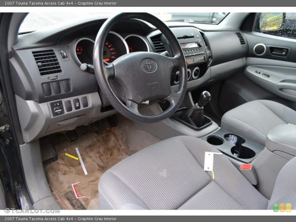 Graphite Gray Interior Photo for the 2007 Toyota Tacoma Access Cab 4x4 #103721270