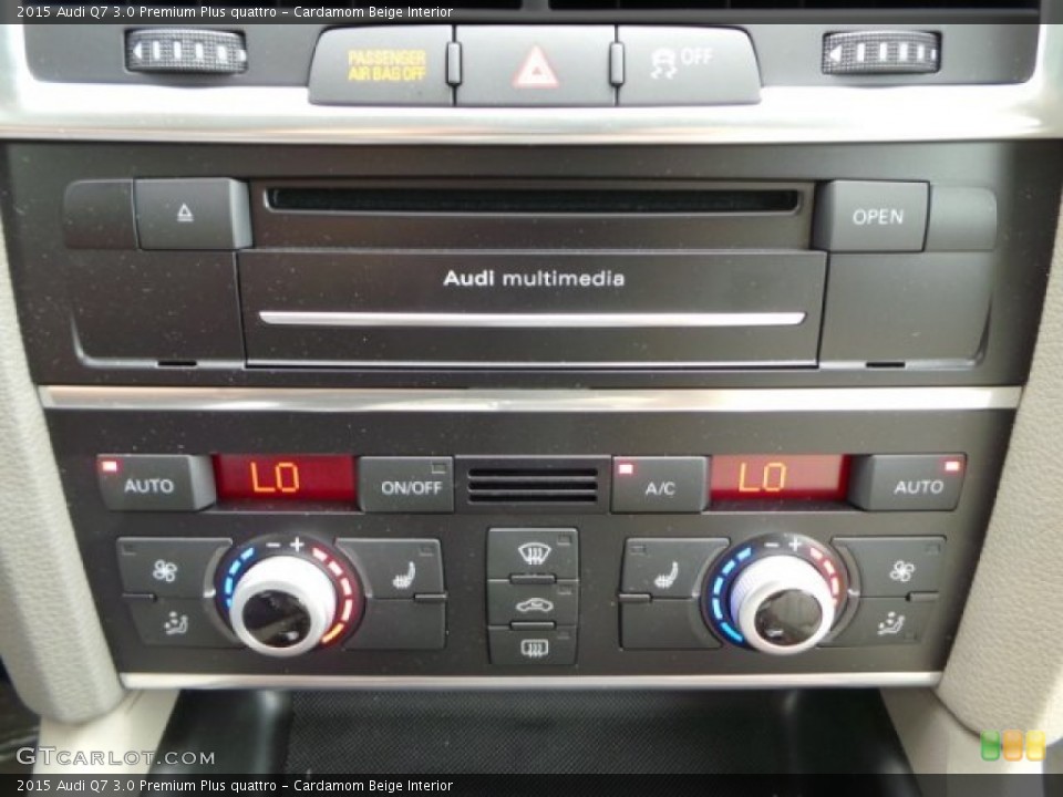 Cardamom Beige Interior Controls for the 2015 Audi Q7 3.0 Premium Plus quattro #103725068