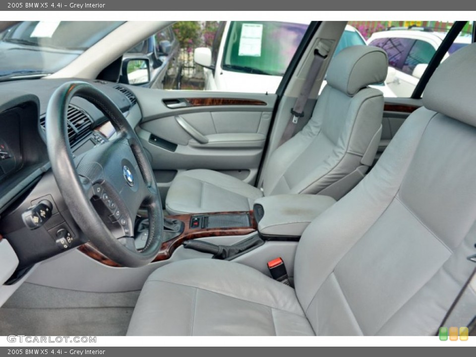 Grey Interior Photo for the 2005 BMW X5 4.4i #103777394