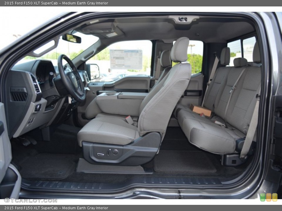 Medium Earth Gray Interior Photo for the 2015 Ford F150 XLT SuperCab #103791286