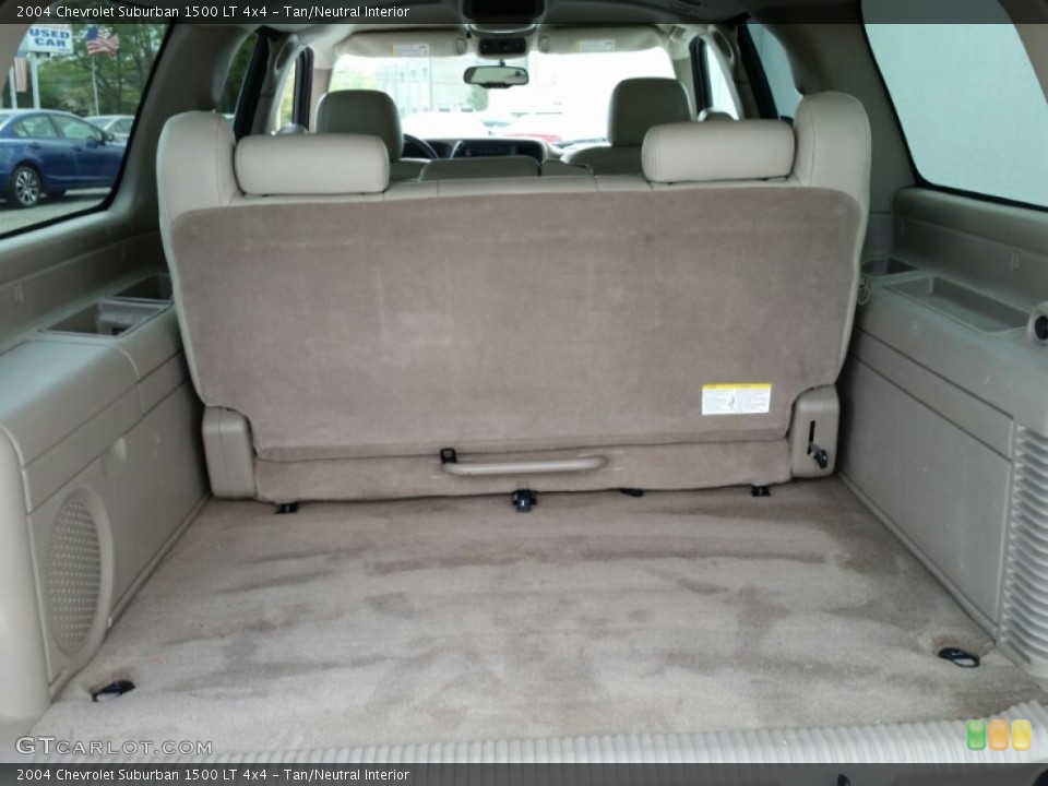 Tan/Neutral Interior Trunk for the 2004 Chevrolet Suburban 1500 LT 4x4 #103855525