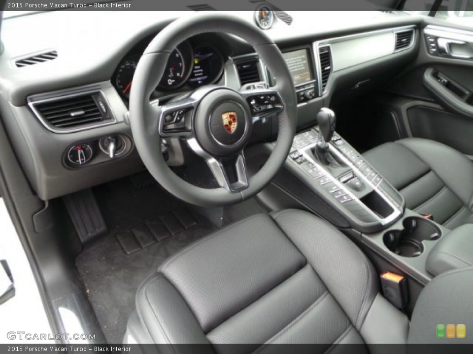 Black Interior Photo for the 2015 Porsche Macan Turbo #103881120